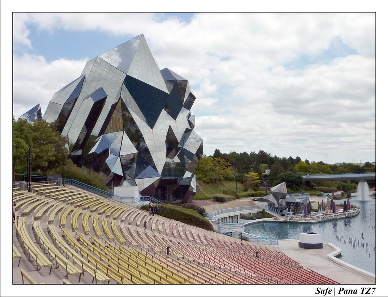2009   06   Futuroscope   02